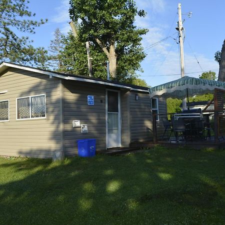 Trent River Cottages Hastings Exterior photo